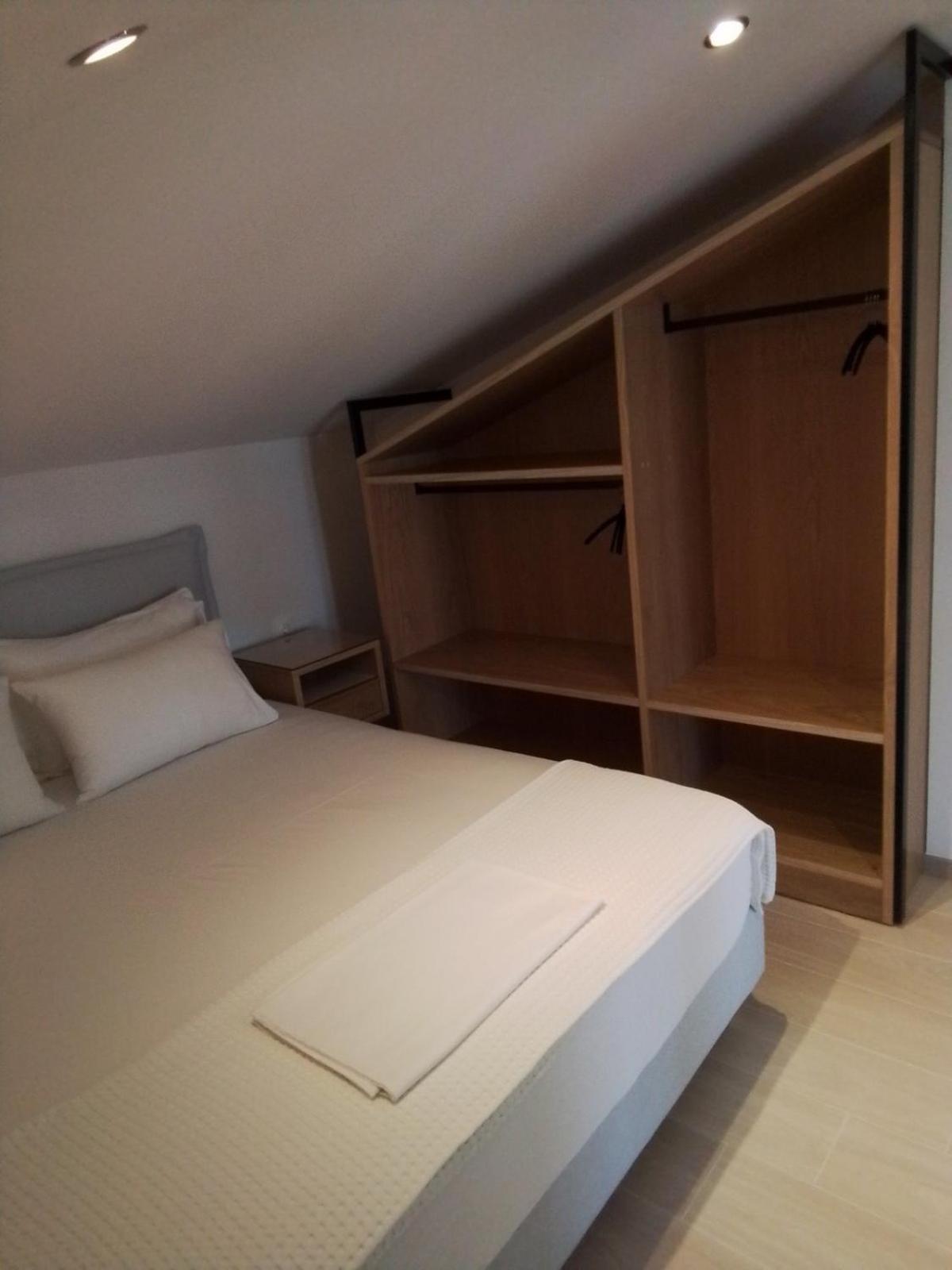 Kallikratia Suites 1 Nea Kallikrateia Habitación foto
